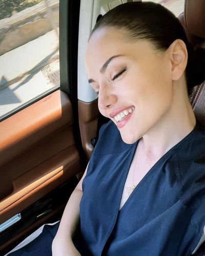 Fahriye Evcen seksi ifşa fotoğrafı 164