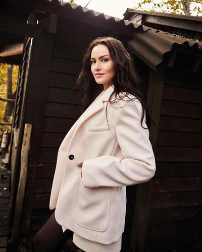 Fahriye Evcen seksi ifşa fotoğrafı 18