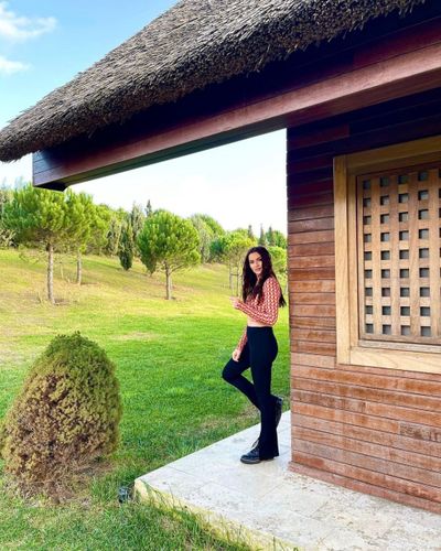 Fahriye Evcen seksi ifşa fotoğrafı 39390