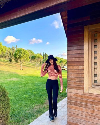 Fahriye Evcen seksi ifşa fotoğrafı 38926