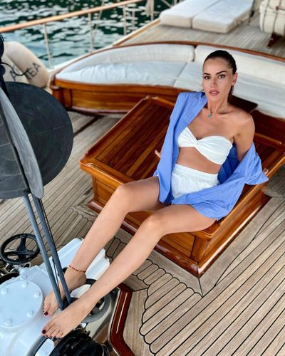 Fahriye Evcen seksi ifşa fotoğrafı 38662