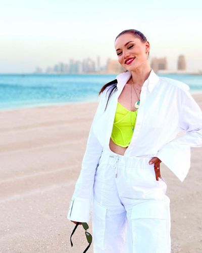 Fahriye Evcen seksi ifşa fotoğrafı 38548