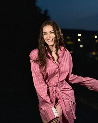Fahriye Evcen seksi ifşa fotoğrafı 38503