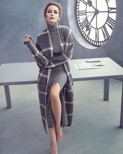 Fahriye Evcen seksi ifşa fotoğrafı 38181
