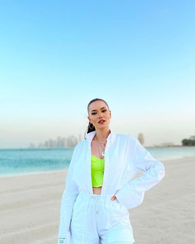 Fahriye Evcen seksi ifşa fotoğrafı 38094