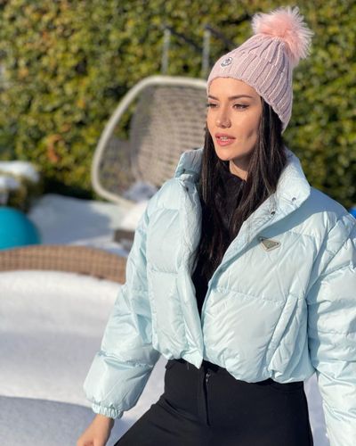 Fahriye Evcen seksi ifşa fotoğrafı 37611