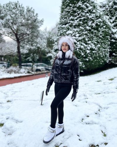 Fahriye Evcen seksi ifşa fotoğrafı 37434
