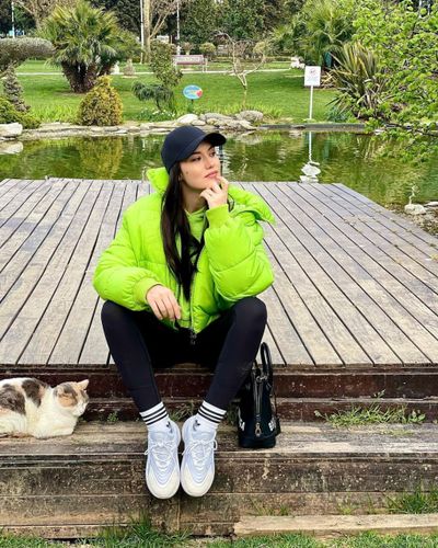 Fahriye Evcen seksi ifşa fotoğrafı 37408