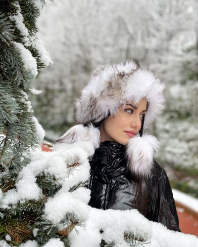 Fahriye Evcen seksi ifşa fotoğrafı 37296
