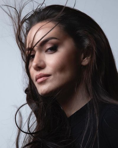 Fahriye Evcen seksi ifşa fotoğrafı 36882