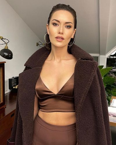 Fahriye Evcen seksi ifşa fotoğrafı 36826