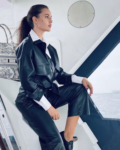 Fahriye Evcen seksi ifşa fotoğrafı 36641