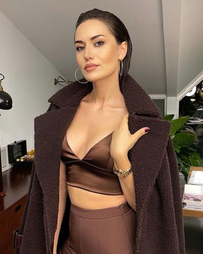 Fahriye Evcen seksi ifşa fotoğrafı 36634