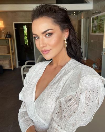 Fahriye Evcen seksi ifşa fotoğrafı 36619