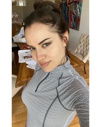 Fahriye Evcen seksi ifşa fotoğrafı 34643