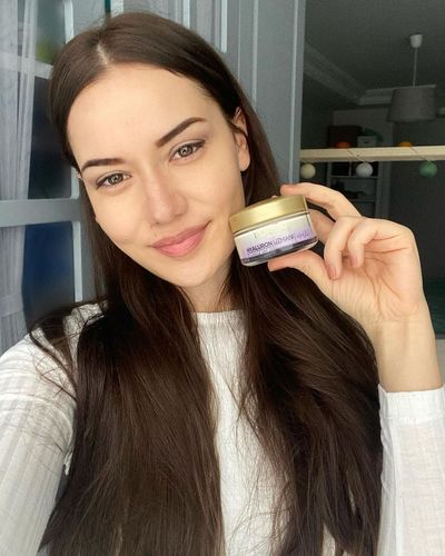 Fahriye Evcen seksi ifşa fotoğrafı 34441
