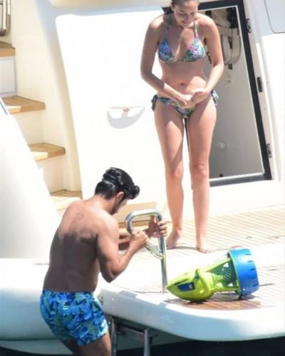Fahriye Evcen seksi ifşa fotoğrafı 34255
