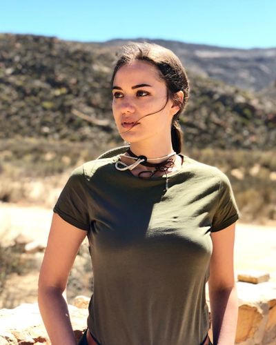 Fahriye Evcen seksi ifşa fotoğrafı 34077
