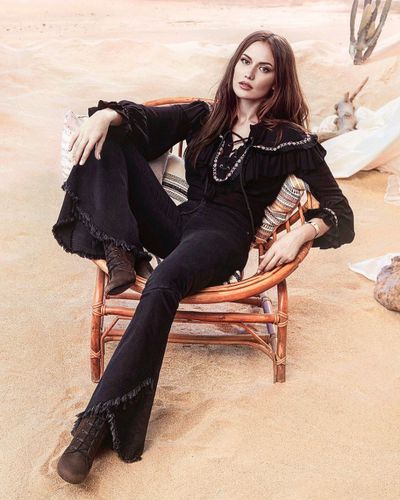 Fahriye Evcen seksi ifşa fotoğrafı 34041