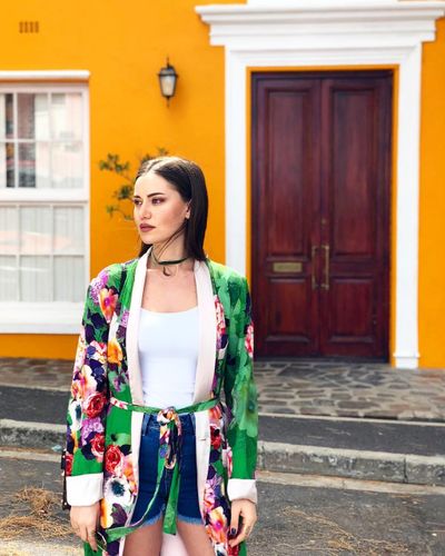 Fahriye Evcen seksi ifşa fotoğrafı 627