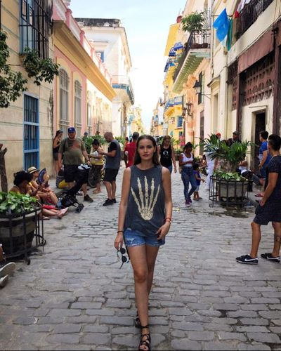 Fahriye Evcen seksi ifşa fotoğrafı 634