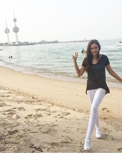 Fahriye Evcen seksi ifşa fotoğrafı 672