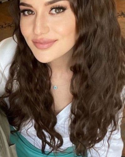 Fahriye Evcen seksi ifşa fotoğrafı 674