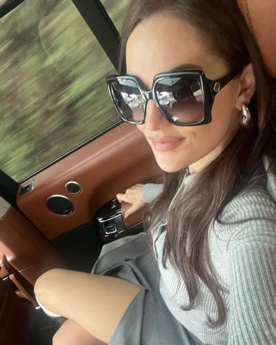 Fahriye Evcen seksi ifşa fotoğrafı 692