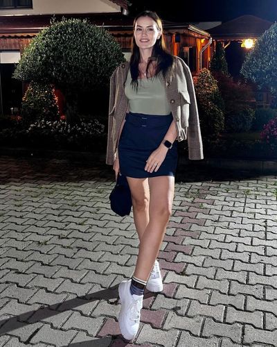 Fahriye Evcen seksi ifşa fotoğrafı 720