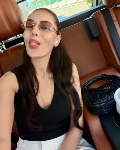 Fahriye Evcen seksi ifşa fotoğrafı 739