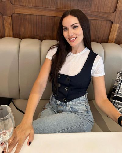 Fahriye Evcen seksi ifşa fotoğrafı 81