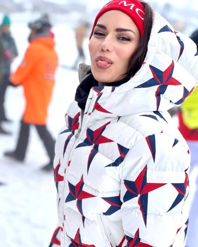 Fahriye Evcen seksi ifşa fotoğrafı 97