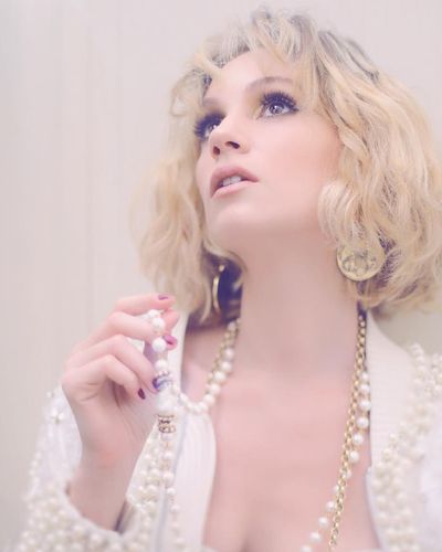 Farah Zeynep Abdullah seksi ifşa fotoğrafı 44