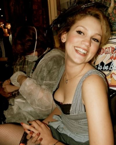 Farah Zeynep Abdullah seksi ifşa fotoğrafı 68