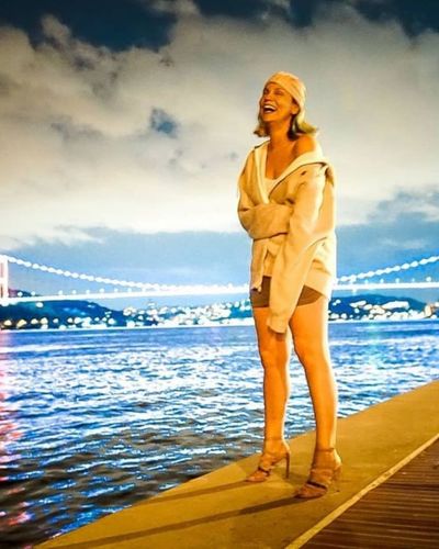 Farah Zeynep Abdullah seksi ifşa fotoğrafı 74