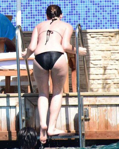 Farah Zeynep Abdullah seksi ifşa fotoğrafı 80