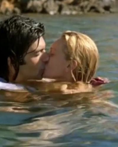 Farah Zeynep Abdullah seksi ifşa fotoğrafı 21 — Bi Küçük Eylül Meselesi (2014)