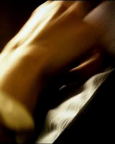 Fatma Toptaş seksi ifşa fotoğrafı 10 — Herkes Mi Aldatır? (2010)