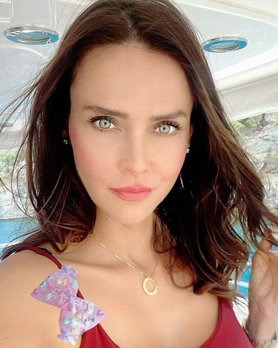 Fatoş Kabasakal seksi ifşa fotoğrafı 4