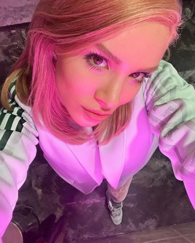 Feride Hilal Akın seksi ifşa fotoğrafı 24