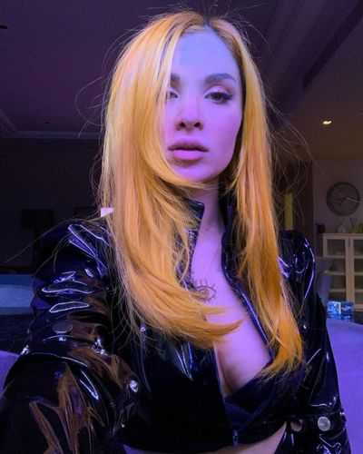 Feride Hilal Akın seksi ifşa fotoğrafı 46