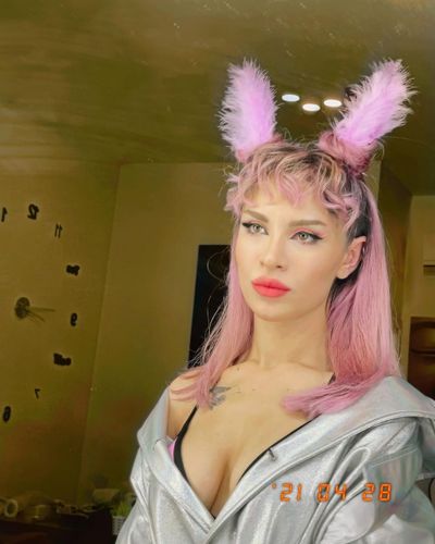 Feride Hilal Akın seksi ifşa fotoğrafı 56
