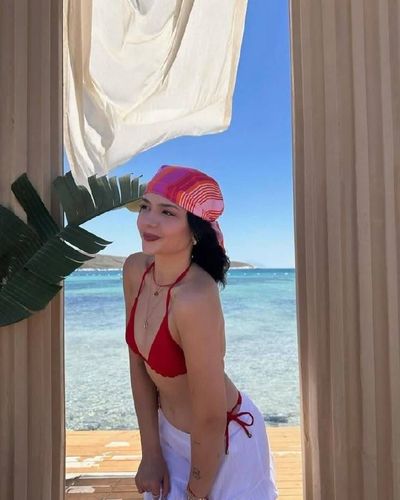 Feride Özdinç seksi ifşa fotoğrafı 15