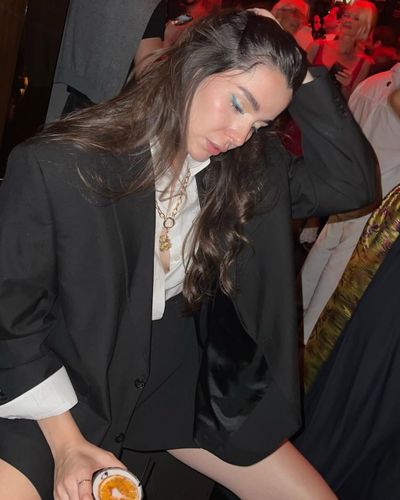 Feyza Sevil Güngör seksi ifşa fotoğrafı 3