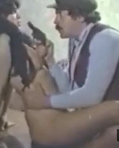 Figen Han seksi ifşa fotoğrafı 13 — Aşk Körfezi (1979)