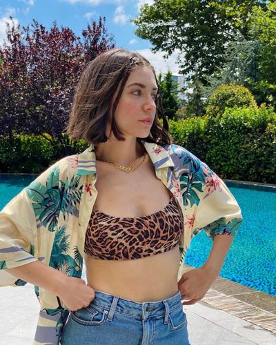 Fulya Zenginer seksi ifşa fotoğrafı 17