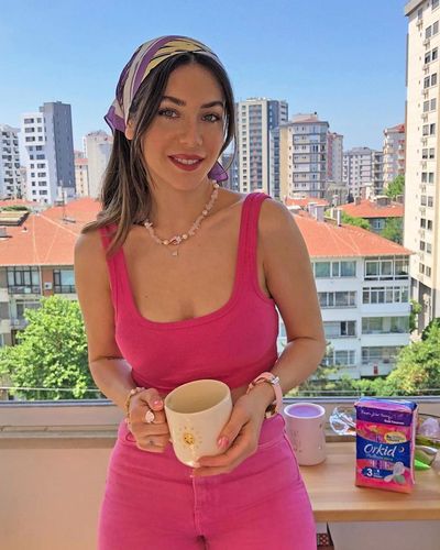 Fulya Zenginer seksi ifşa fotoğrafı 4