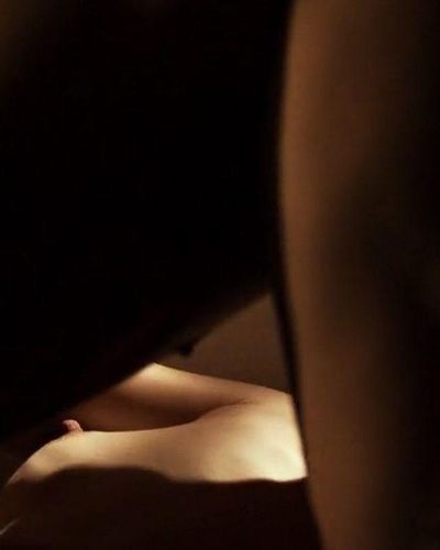Funda Eryigit seksi ifşa fotoğrafı 20 — Funda Eryigit Nude Scenes From Tereddut (clair-obscur, 2016) (2016)
