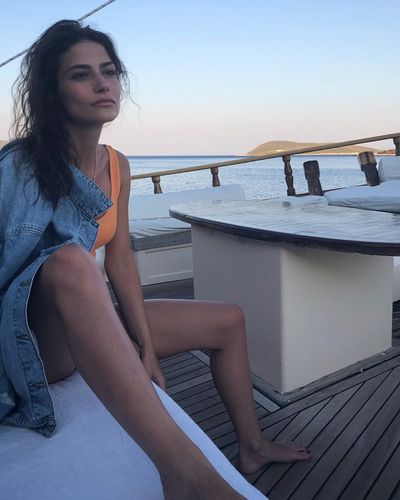 Gizem Birdan seksi ifşa fotoğrafı 11
