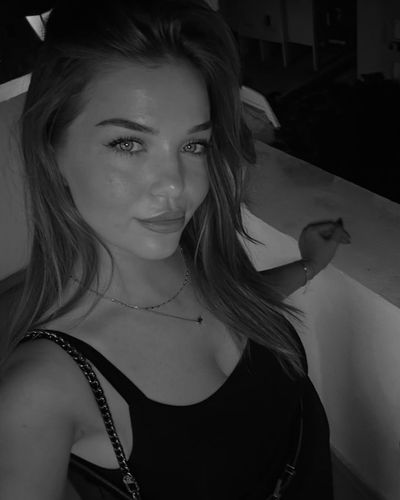Gizem Güven seksi ifşa fotoğrafı 13